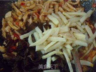 鱼香肉丝的做法步骤：8