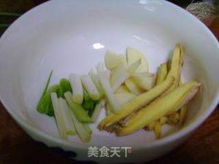 鱼香肉丝的做法步骤:3