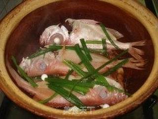 沙煲焗鱼的做法步骤:6