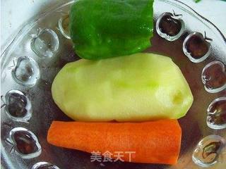 酸辣土豆丝的做法步骤：1