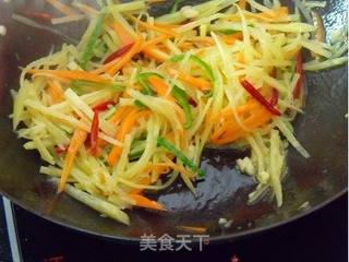 酸辣土豆丝的做法步骤：6