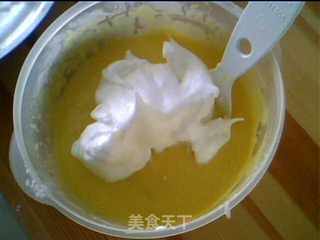 戚风蛋糕卷的做法步骤:3