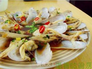 蒸蒸日上(豉油蒸蛏子)的做法步骤:5