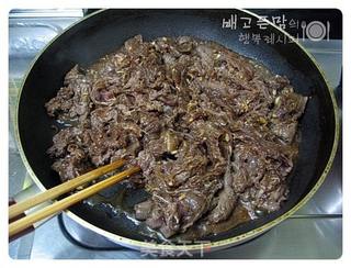 牛肉紫菜包饭的做法步骤:4