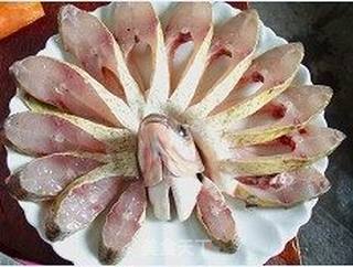 孔雀开屏鱼(花开富贵)的做法步骤:3