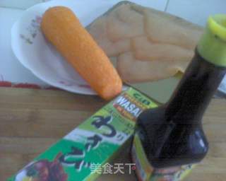 三文鱼紫菜饭团的做法步骤：1