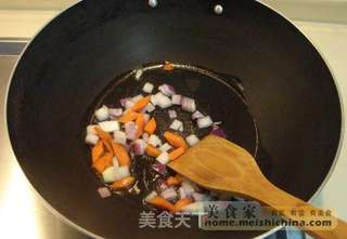 奶香肉肠烤米饭的做法步骤:4