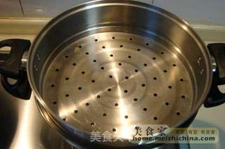 意大利蘑菇海鲜披萨角的做法步骤:8