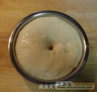 意大利蘑菇海鲜披萨角的做法步骤:17