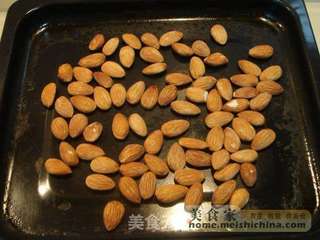 意大利杏仁脆饼的做法步骤:2