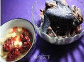 花旗参煲乌鸡的做法步骤:2