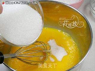 水果花纹蛋糕的做法步骤:4