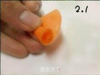 胡萝卜玫瑰花的做法步骤:4