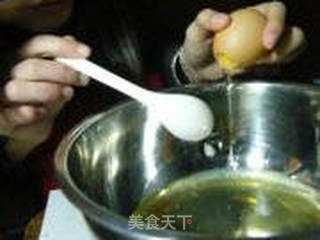 电饭锅--牛奶蛋糕的做法步骤：1