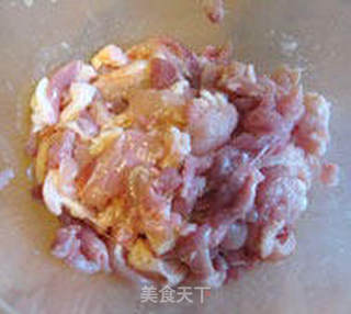 土豆辣子鸡丁的做法步骤:2