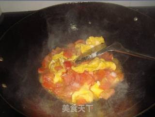 西红柿炒鸡蛋的做法步骤：12