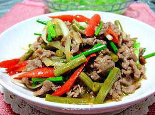 酸泡菜炒牛肉的做法步骤：7