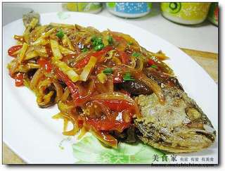 香酥酸甜黄鱼的做法步骤:10