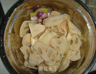 莲藕焖五花肉的做法步骤:2