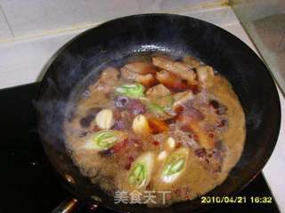 土豆红烧排骨的做法步骤:7