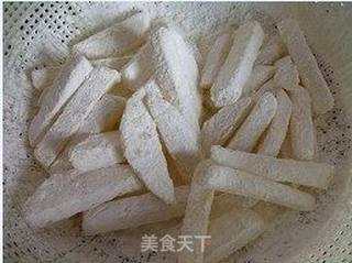 土豆焖豆角的做法步骤:2