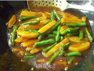 土豆焖豆角的做法步骤:8