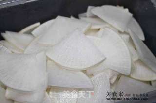 爽口酱萝卜的做法步骤:2