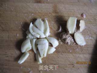 生煲猪脚的做法步骤:3