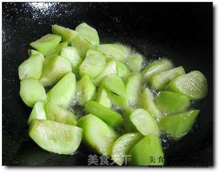 地三鲜的做法步骤:4