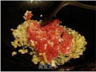 剁椒肉末煮魔芋的做法步骤:4
