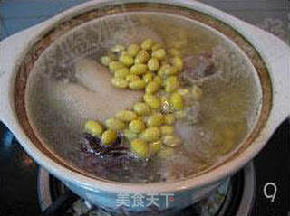 黄豆猪手汤的做法步骤:9