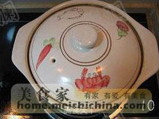 黄豆猪手汤的做法步骤:10