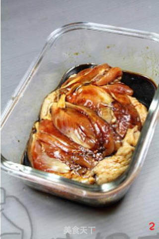 照烧菠萝鸡腿的做法步骤:2