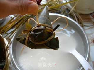 枣豆糯米粽的做法步骤:7