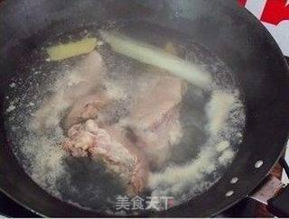 老杨卤肉饭的做法步骤：2