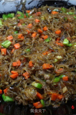 芽菜肉末焖粉丝的做法步骤:6