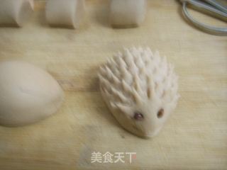 刺猬馒头的做法步骤:4
