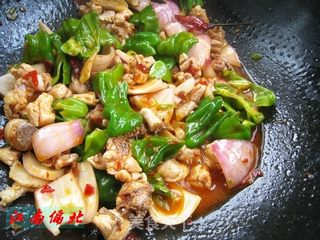 辣炒鸡丁的做法步骤:11