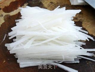 蚁穴---糖醋白萝卜丝的做法步骤:3