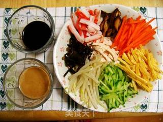 主食——五彩鸡丝拌面的做法步骤:6