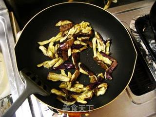 热菜——健康省油版鱼香茄子的做法步骤:4