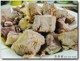 梅干菜烧排骨的做法步骤:2