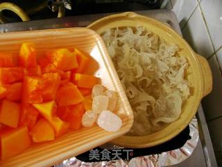 汤羹——枸杞木瓜银耳羹的做法步骤:3