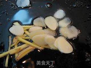 火辣辣滴“乡野小炒鸡”的做法步骤:9