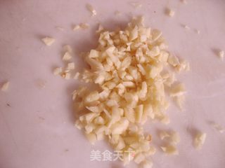 虾仁拌木耳的做法步骤:2