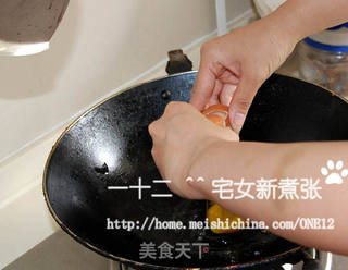 温泉酱油蛋拌面的做法步骤:2