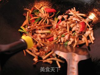 美极烹茶树菇的做法步骤:9