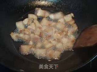 玫瑰花香红烧肉的做法步骤：9