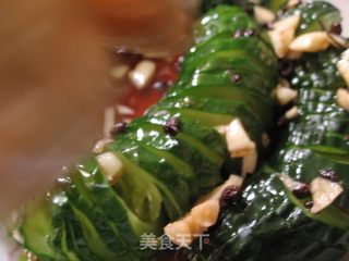 呛拌蓑衣黄瓜的做法步骤:8