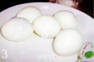 五花肉炖虎皮蛋的做法步骤:11